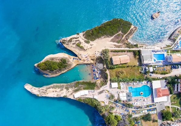 Неверојатни фотографии од Крф поради кои ќе посакате веднаш да заминете таму