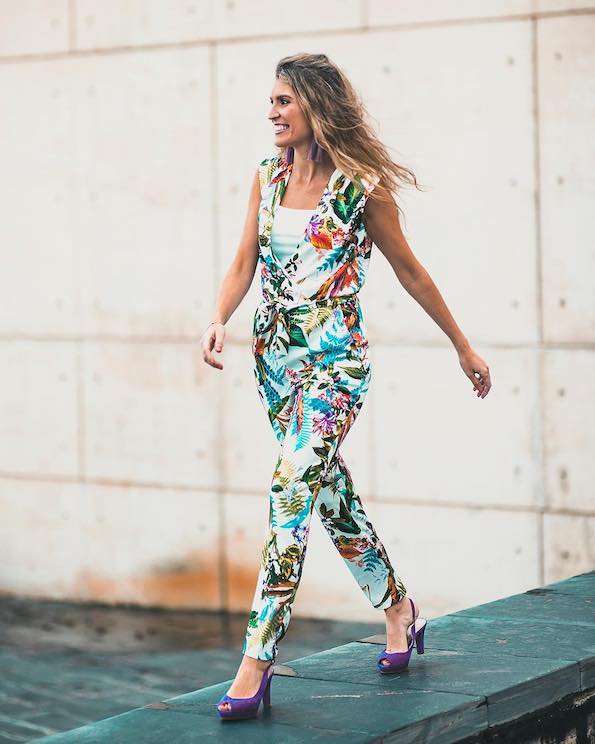 Тропски принт: Одлични начини да го носите во текот на најтоплите месеци од годината