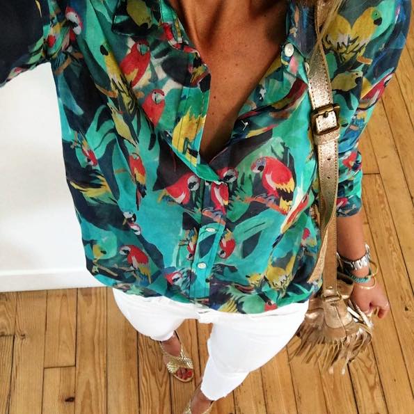 Тропски принт: Одлични начини да го носите во текот на најтоплите месеци од годината