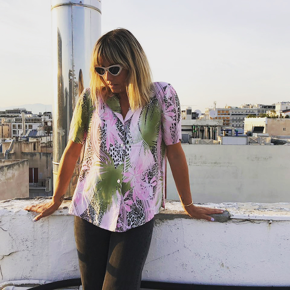 Тропски принт: Одлични начини да го носите во текот на најтоплите месеци од годината