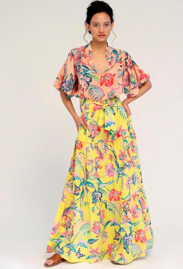 Тропски принт: Одлични начини да го носите во текот на најтоплите месеци од годината