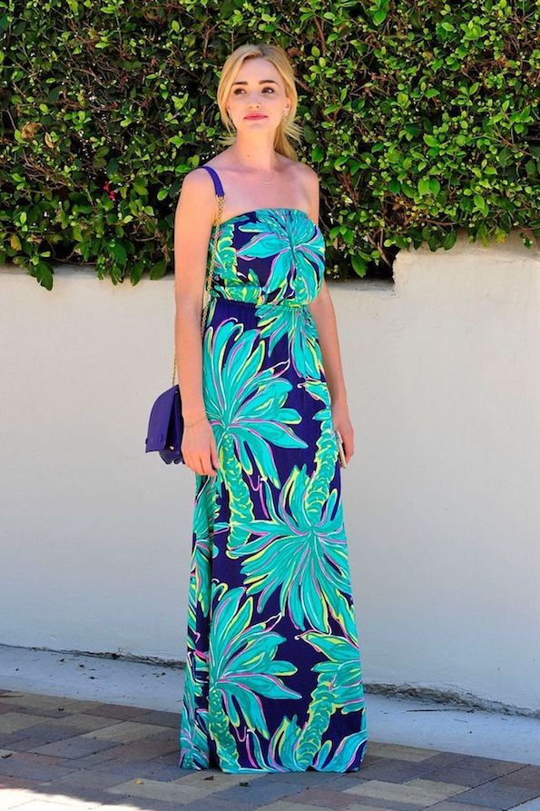 Тропски принт: Одлични начини да го носите во текот на најтоплите месеци од годината