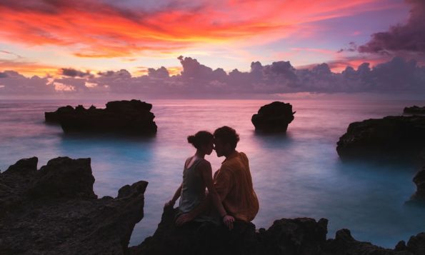 4 знаци дека се сакате себеси и дека сте подготвени за врска