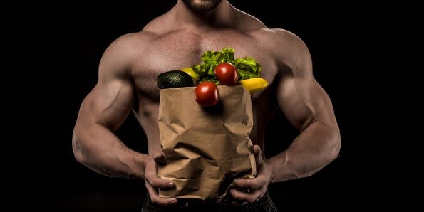 Зошто бодибилдерите и познатите личности одбираат растителна храна наместо месо?