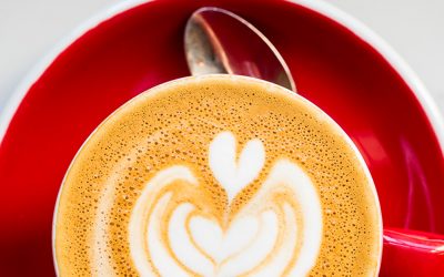 12 изненадувачки состојки коишто можете да ги додадете во вашето кафе за уникатно кофеинско доживување
