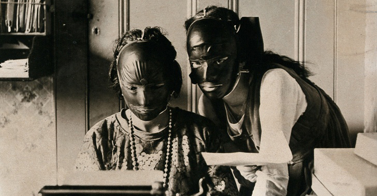 15 популарни работи кои изгледале многу морничаво во минатото и сме благодарни што се променети денес