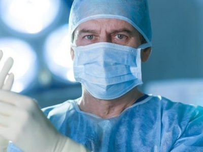 10 ужаси доктори кои ги осакатиле нивните пациенти
