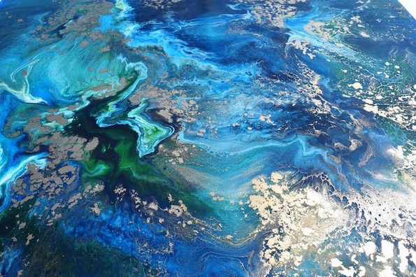 Донесете ја плажата во вашата кујна со помош на овие прекрасни даски за сечење од дрво и смола