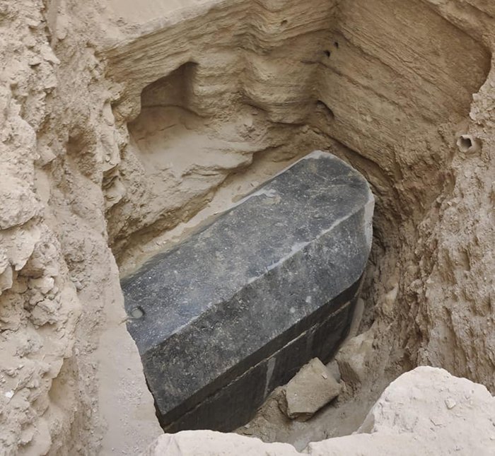 Што се крие во новооткриениот масовен саркофаг од Египет?