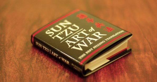 6 одлични книги што ќе ве направат попаметни