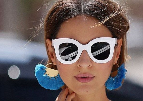 Моден детал што може да ја разубави секоја летна комбинација