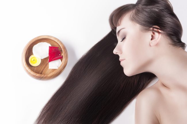 Како да ја направите вашата коса подолга и погуста за само 30 дена?