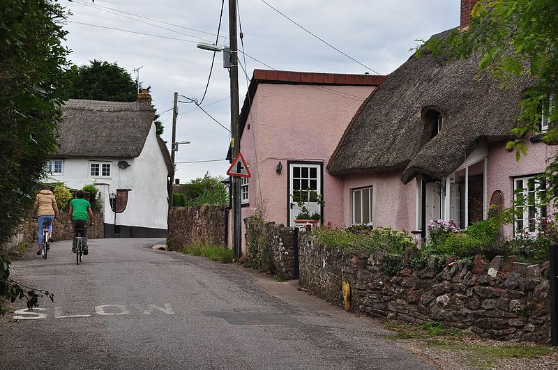 Англиско село „расте“ 2 центиметри годишно