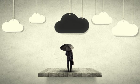 Како емоционалното запоставување во детството предизвикува депресија подоцна во животот?