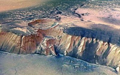 Научниците пронашле езеро со течна вода на Марс