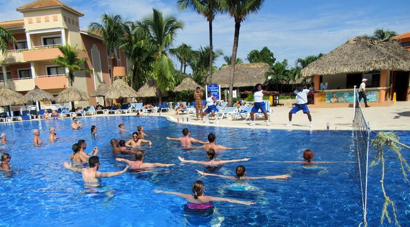 Агенциите за патување откриваат: Во кои држави се исплаќа „ол инклузив“ услугата, а во кои не?