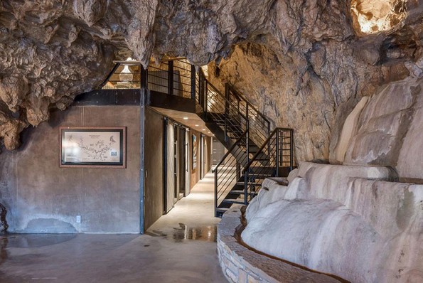 Некој продава неверојатен дом сокриен во пештера