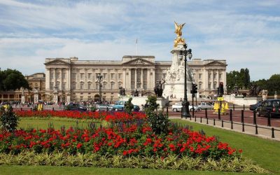 Кралицата Елизабета отвори конкурс за работа во Бакингемската палата