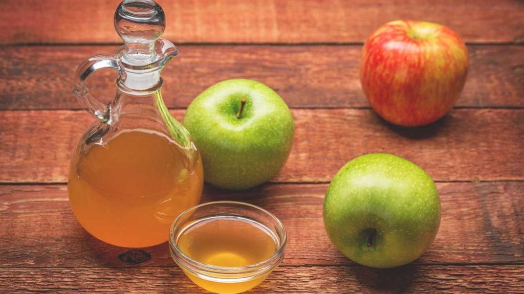 Сè што треба да знаете за слабеењето со јаболков оцет