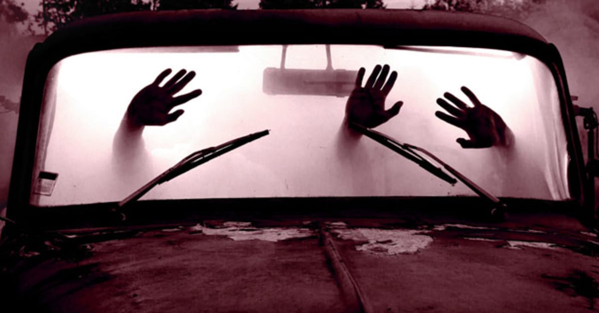 Вашата тазе љубовна врска се движи со пребрзо темпо? Еве како да го успорите