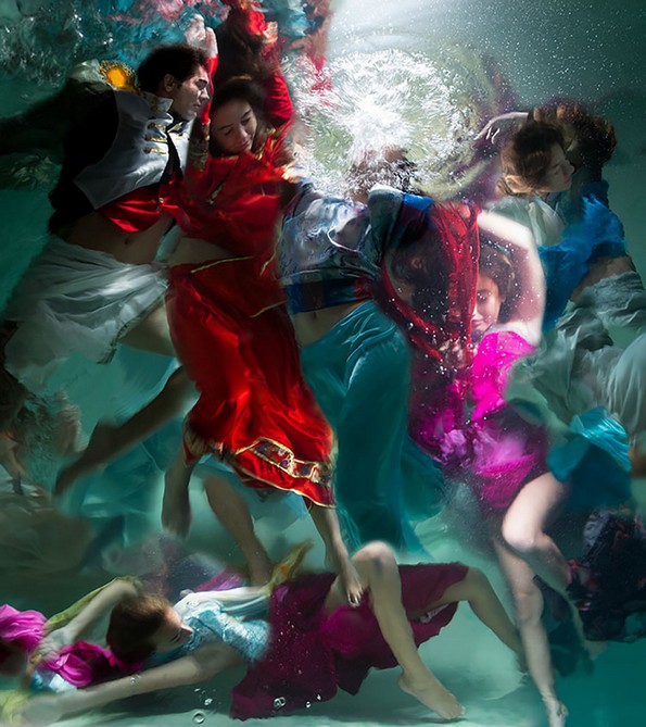 Неверојатни подводни фотографии што се подраматични од сликите од барокот