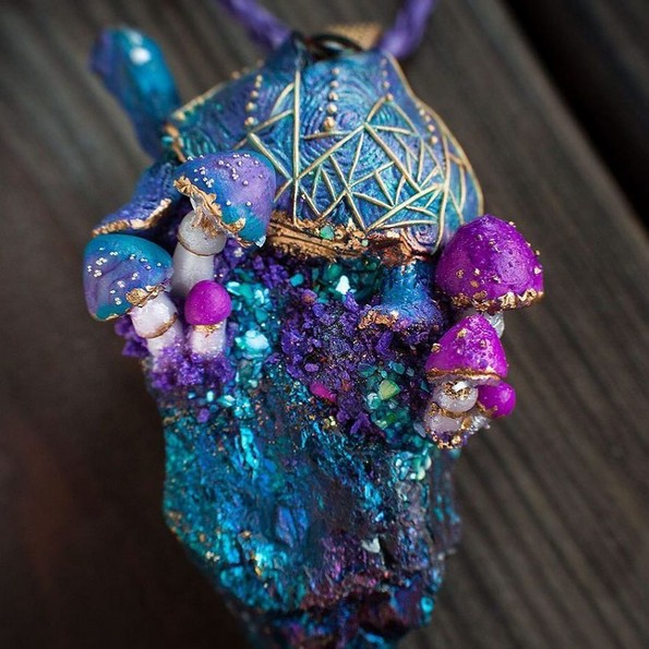 Неверојатен накит што крие мистерии од други светови