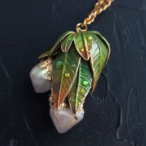 Неверојатен накит што крие мистерии од други светови