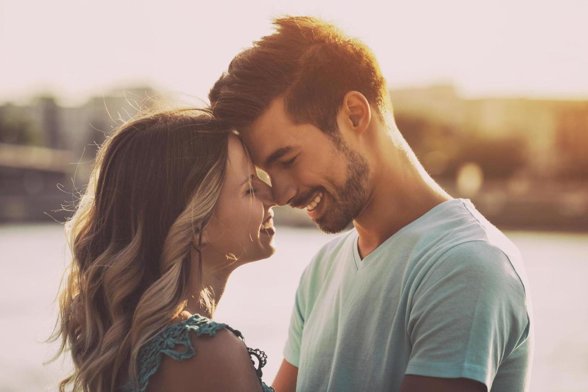 7 знаци кои покажуваат дека би требало да се венчате во партнерот