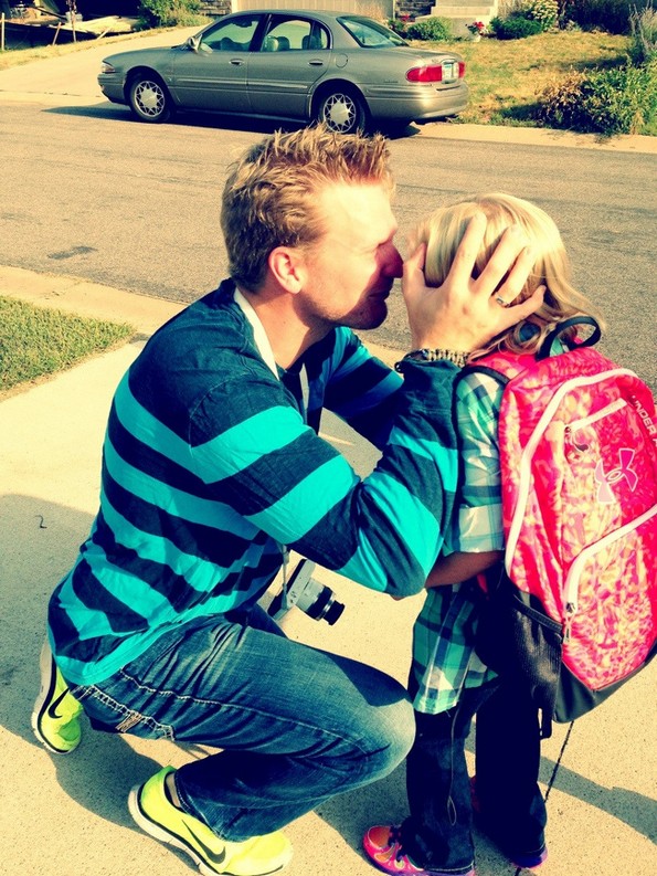 20 фотографии кои докажуваат дека татковците се најдобрите пријатели на девојките