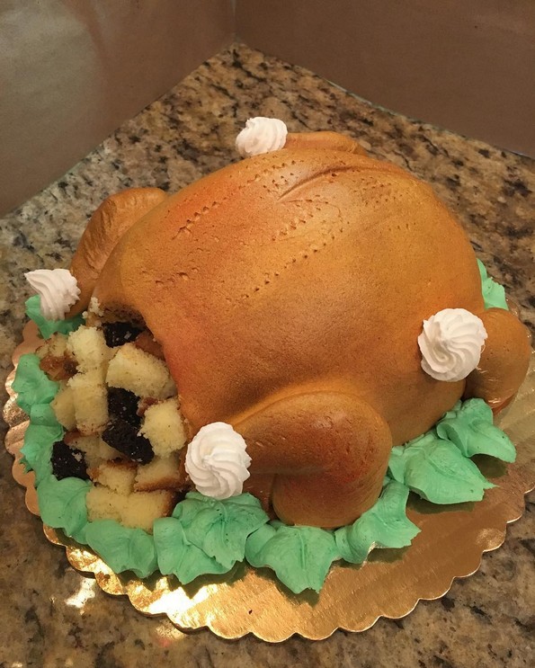 24 реалистични торти што нема да сакате да ги изедете