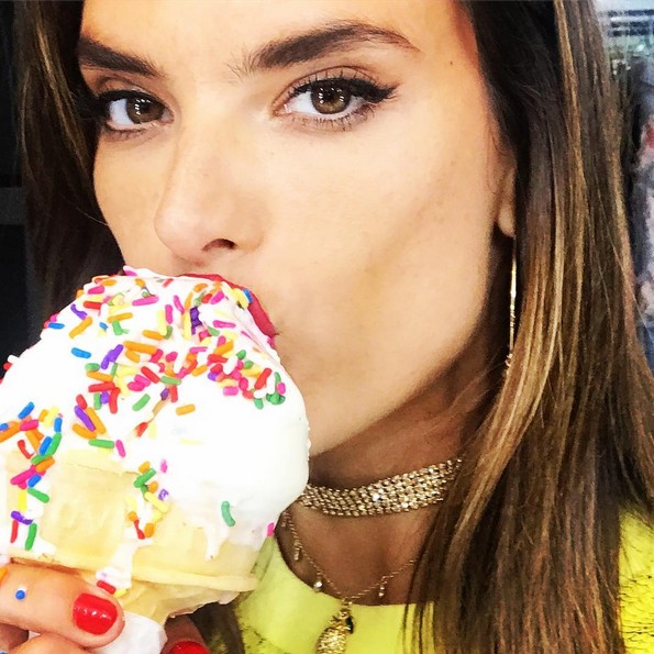 10 супер модели споделуваат како да останете во форма без да се изгладнувате