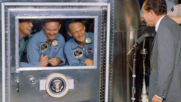 Луди факти што никој не ви ги кажал за првото слетување на месечината