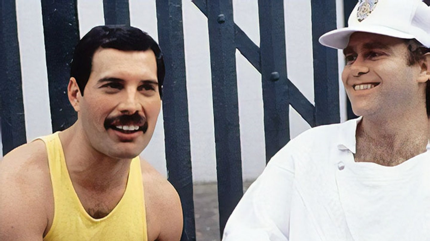 Приказната на Елтон Џон за последните денови на Фреди Меркјури