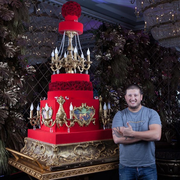 Слаткар од Русија прави торти достојни за во музеј