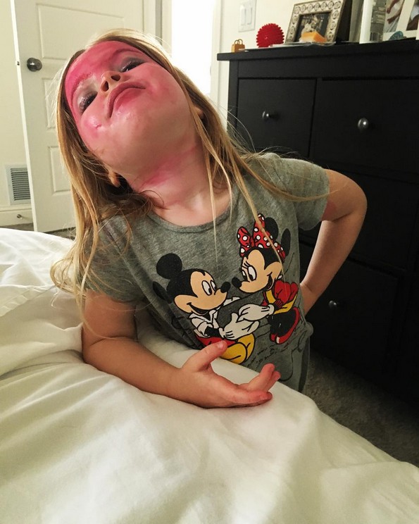 Урнебесни фотографии што докажуваат дека децата секогаш ќе прават што сакаат