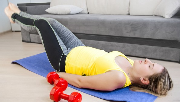10-минутни вежби со дишење кои ќе ви помогнат да се ослободите од несаканите килограми