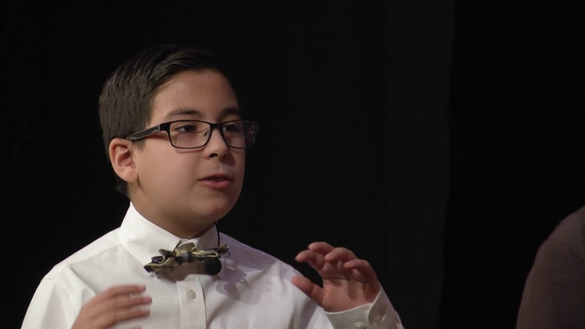 11-годишен гениј тврди дека може да докаже дека Ајнштајн и Стивен Хокинг не биле во право