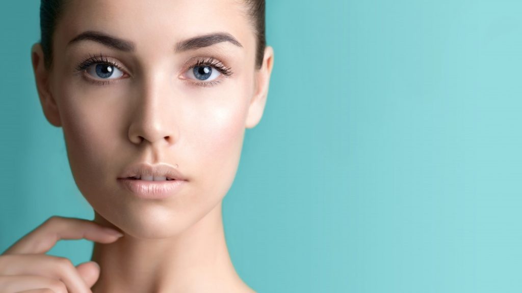 3 грешки што имаат лошо влијание врз здравиот изглед на вашата кожа