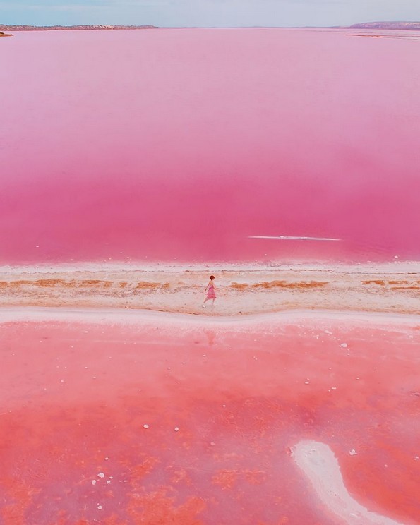Магични фотографии од розовата лагуна во западна Австралија