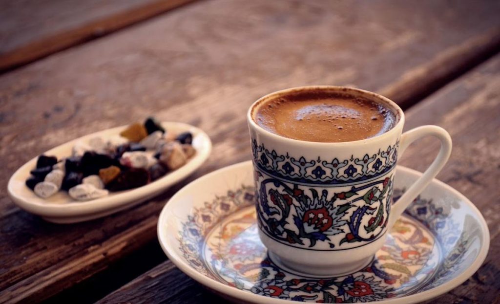 Како правилно да направите турско кафе по стар рецепт?