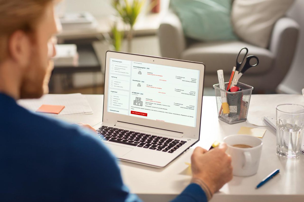 20 луѓе споделуваат тајни од нивните работни места