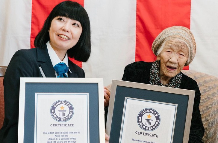 Најстарата личност на светот ги открива нејзините тајни за долг и среќен живот