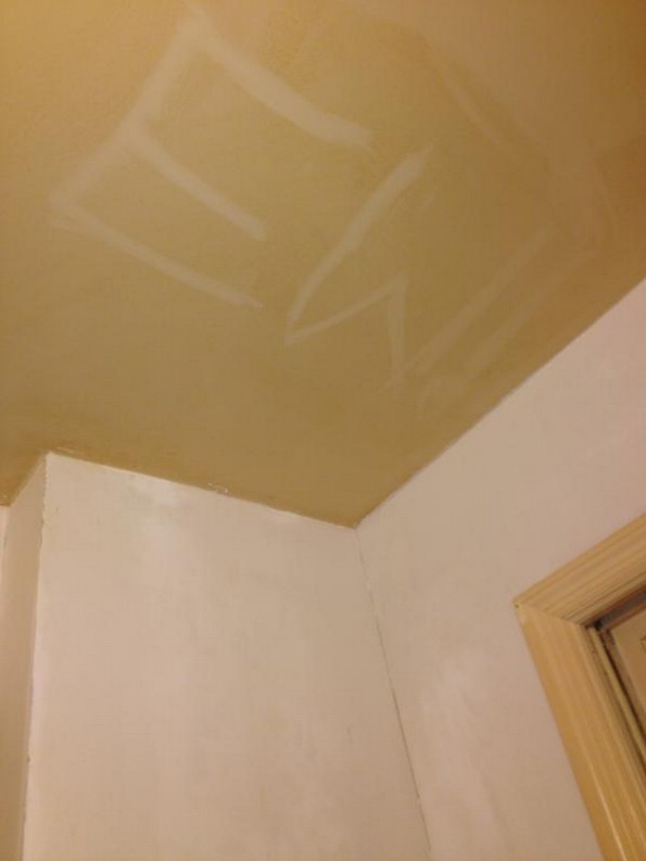 Фотографиите од станови на пушачи се подобри од која било антипушачка кампања