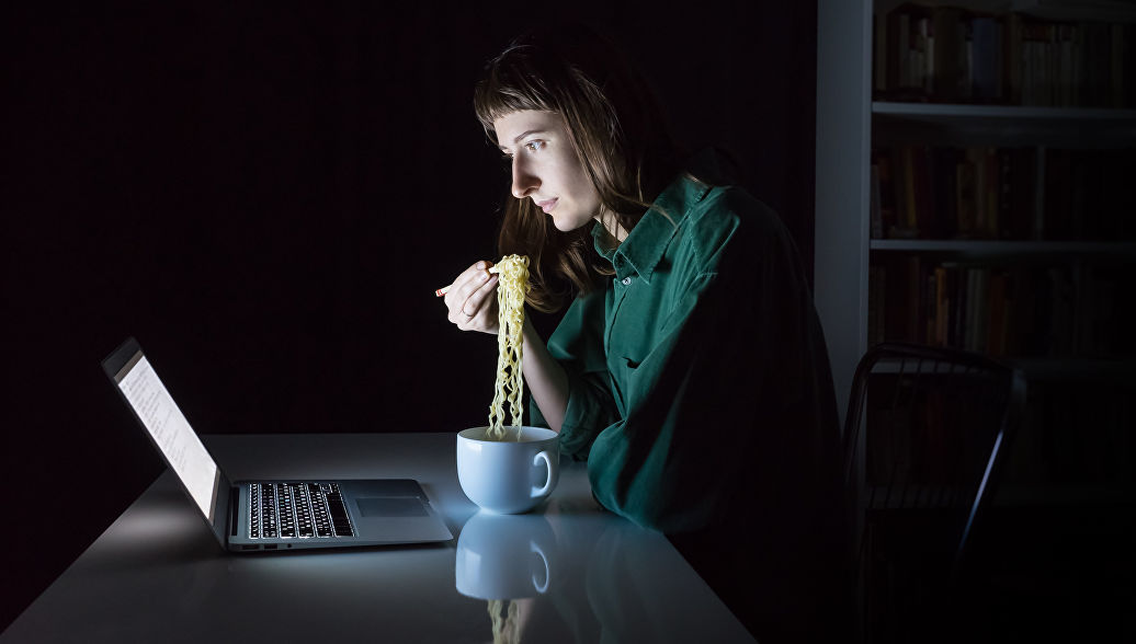 Ноќните птици живеат многу понездраво од ранобудните луѓе