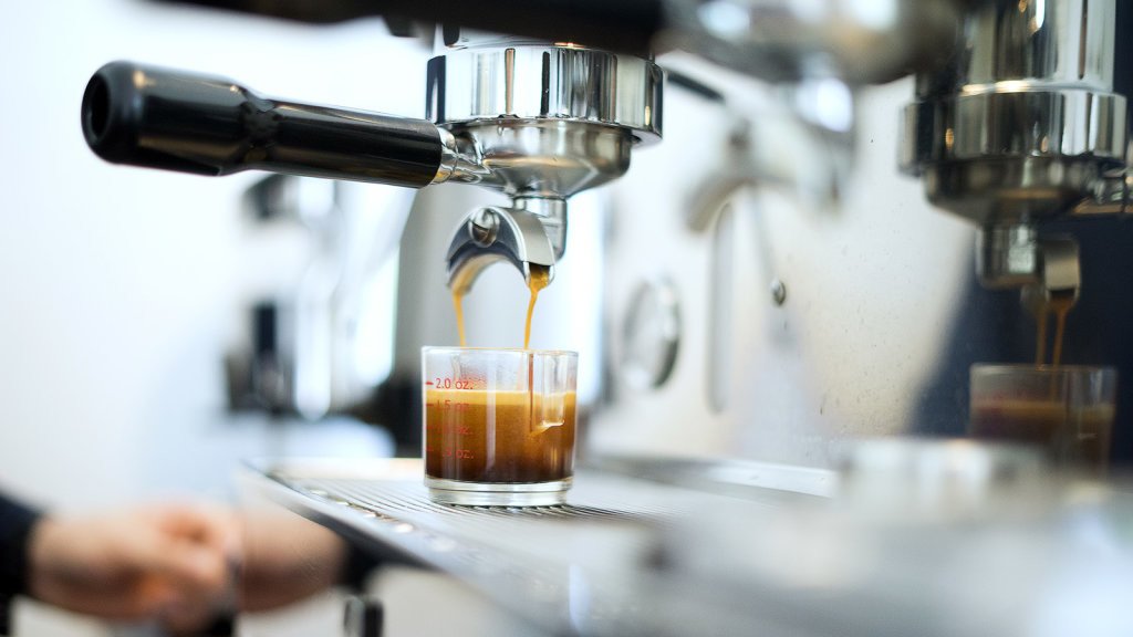 Зошто италијанскиот е официјалниот јазик на кафето?