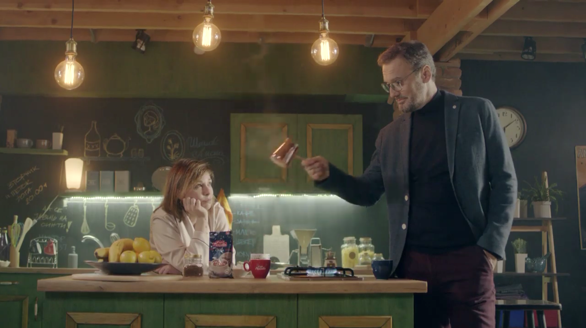 Како да си го смениш денот на подобро во новите реклами на New Moment