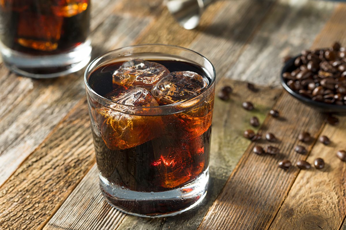 Валкан џин-тоник: Коктел што спојува две задоволства