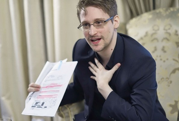 11 теории на заговор во кои верувале малкумина, но се покажале како вистинити