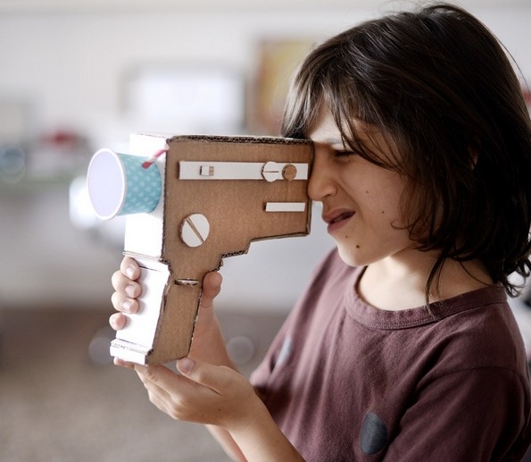 Деца кои докажуваат дека креативноста нема граници кога станува збор за играчки