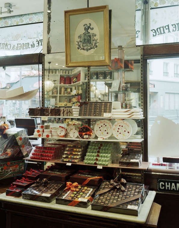 Погледнете ја најстарата слаткарница во Париз